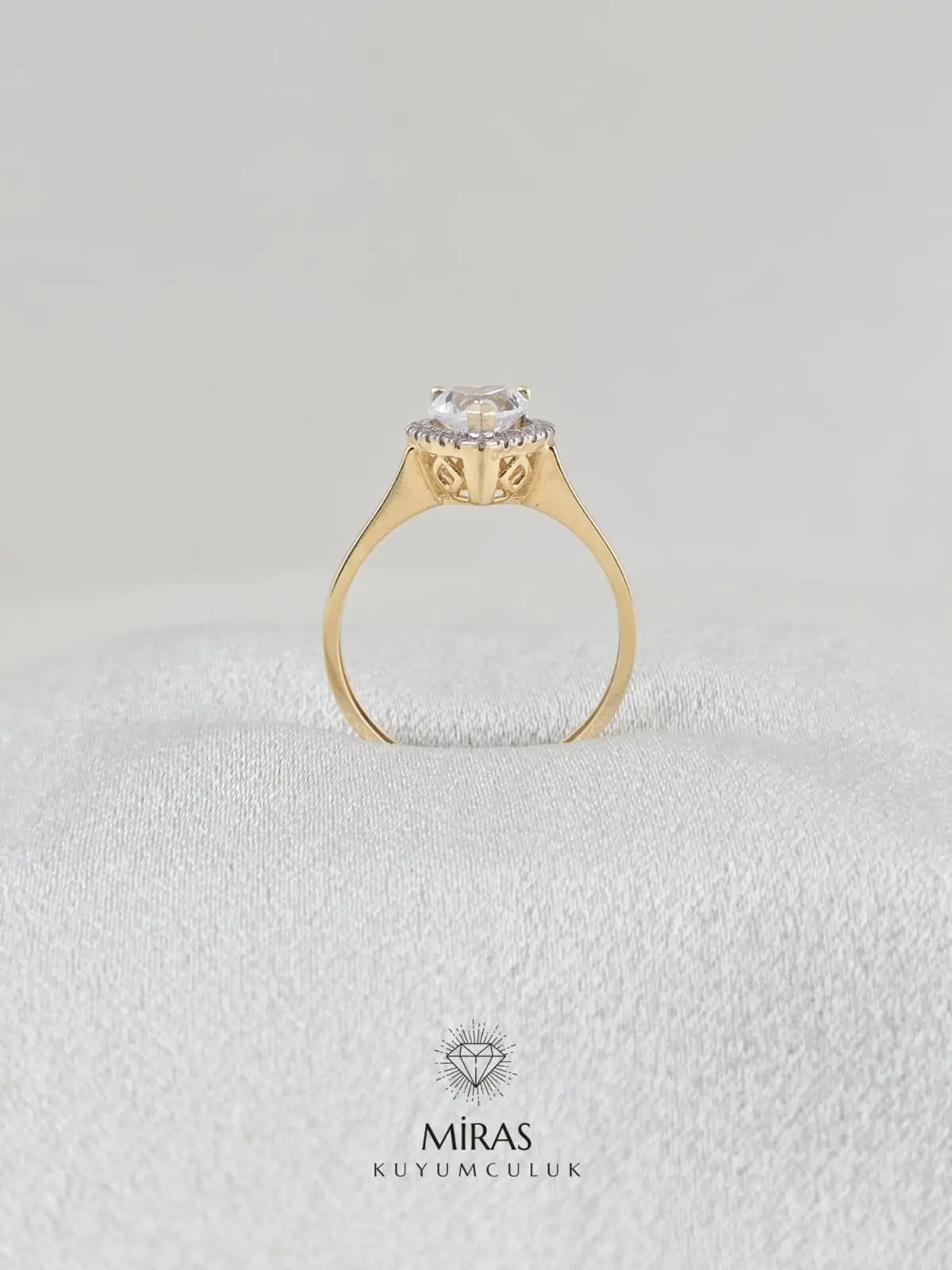 14 Ayar Altın - Kalp Kesim Tektaş Yüzük K14YZK149