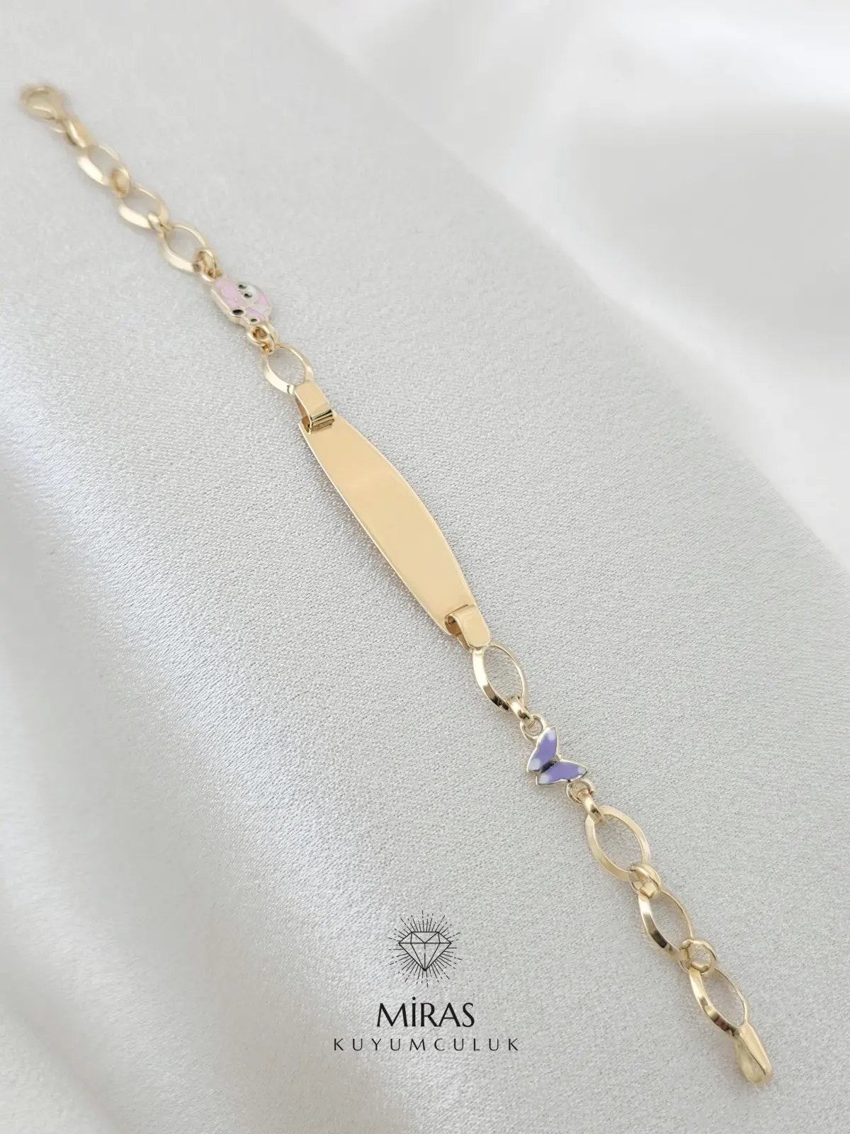 14  Ayar Altın - Kelebek & Pembe Araba Detaylı Çocuk Bilekliği - 14KNY57