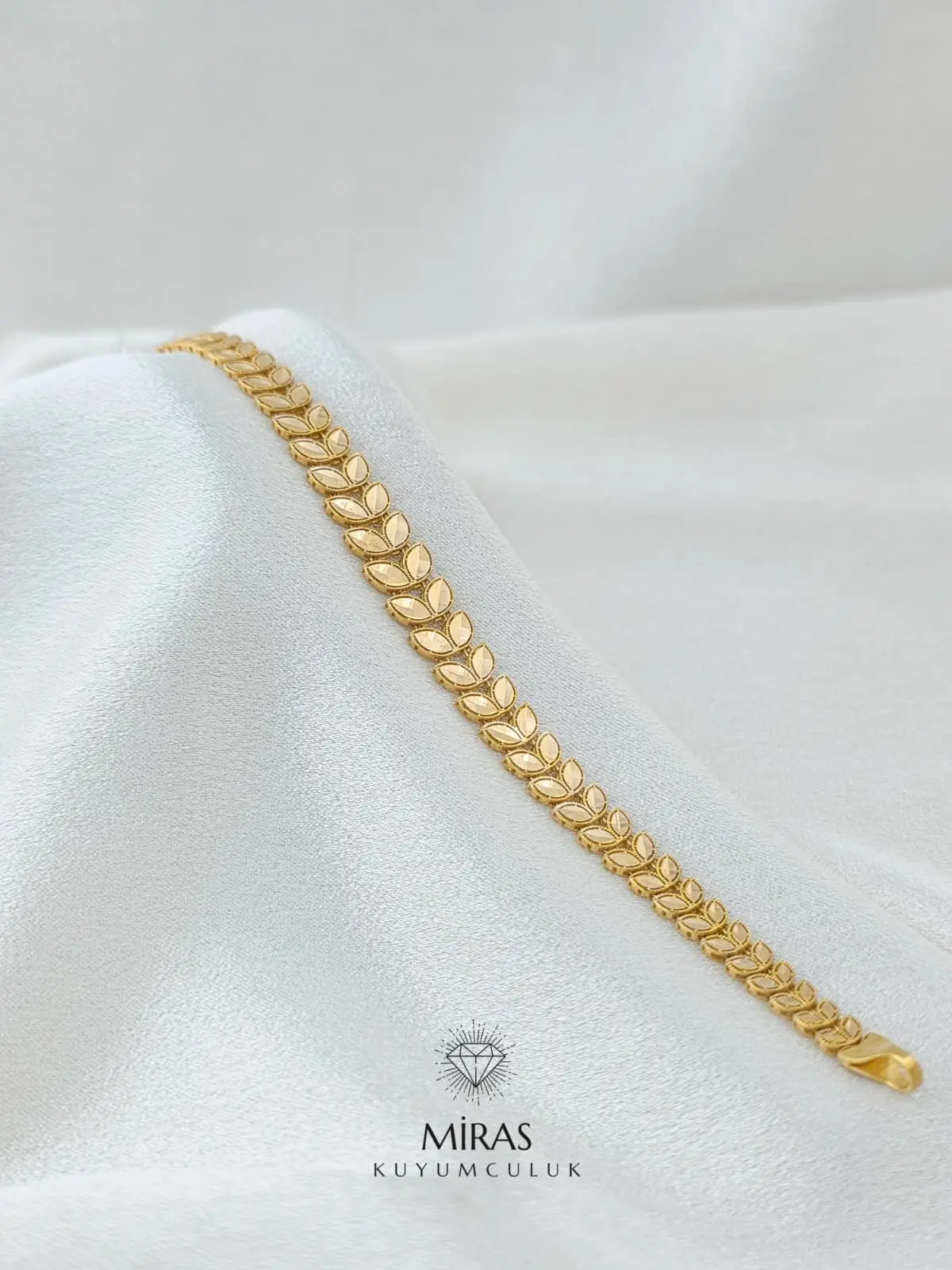 14 Ayar Altın - Taşsız Süzme Başak Bileklik - 14BLK985