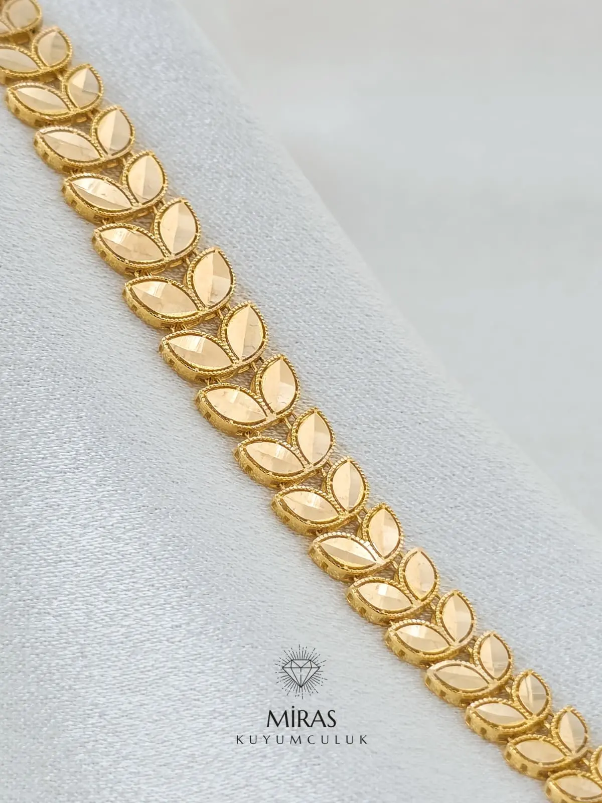 14 Ayar Altın - Taşsız Süzme Başak Bileklik - 14BLK985