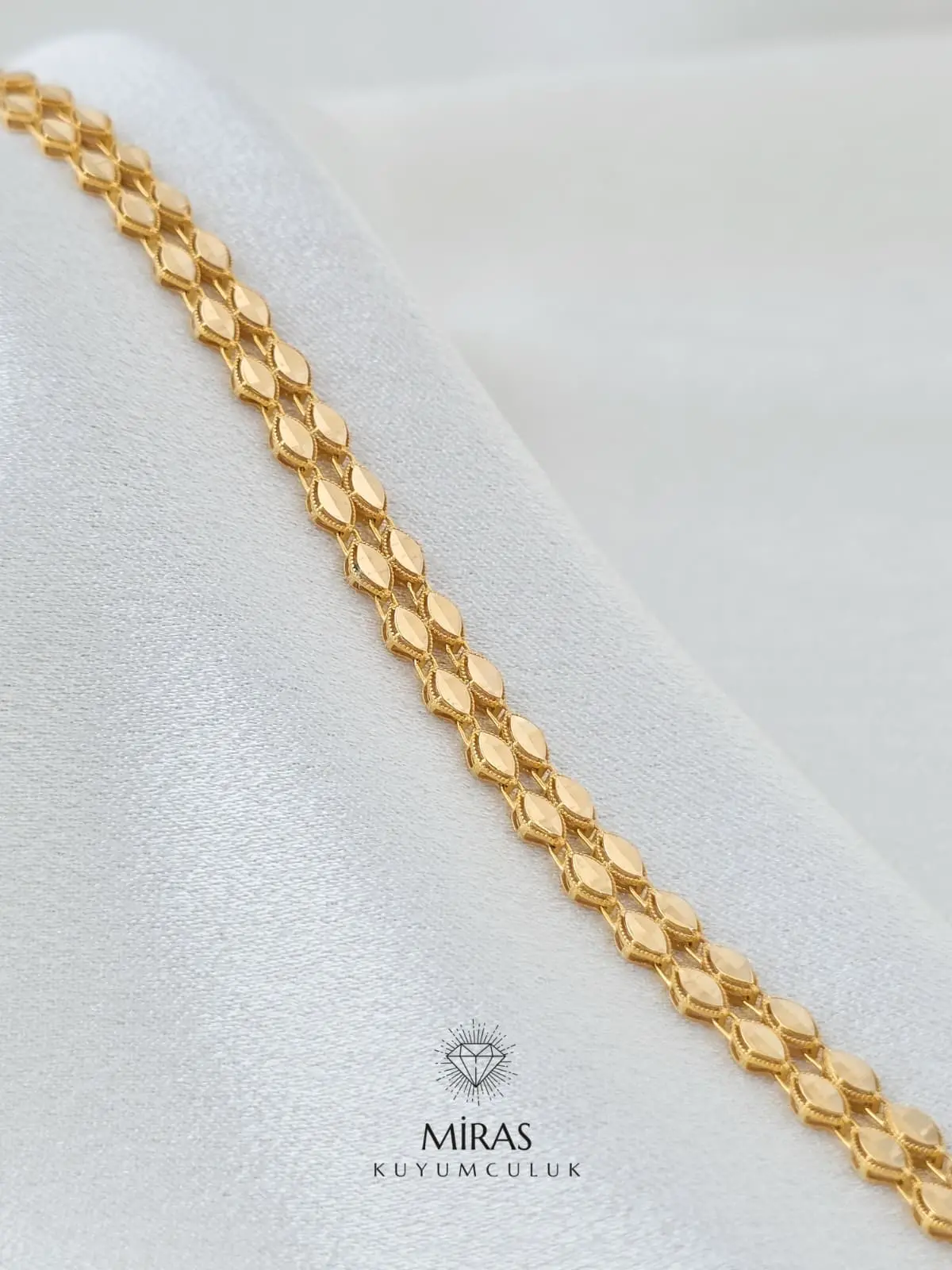 14 Ayar Altın - Taşsız Çift Sıra Pullu Sarı Altın Bileklik - 14BLK983