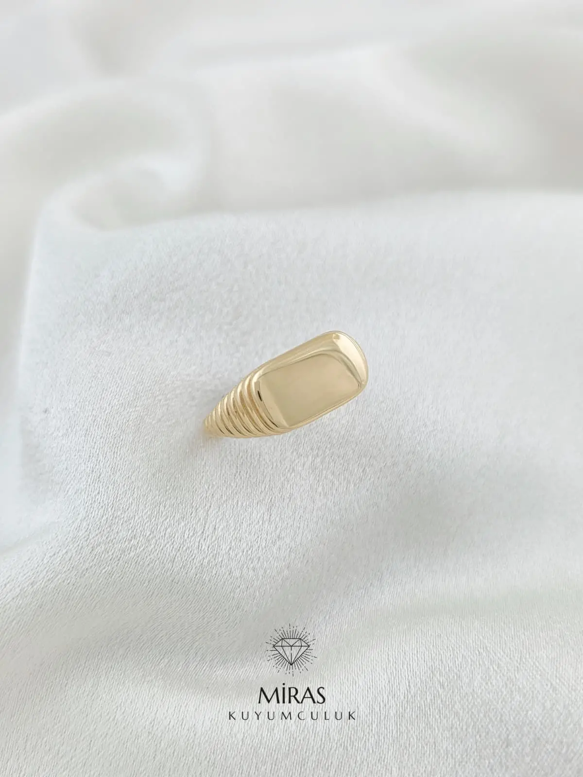 14 Ayar Altın - Taşsız Spor Yüzük - 14YZK926