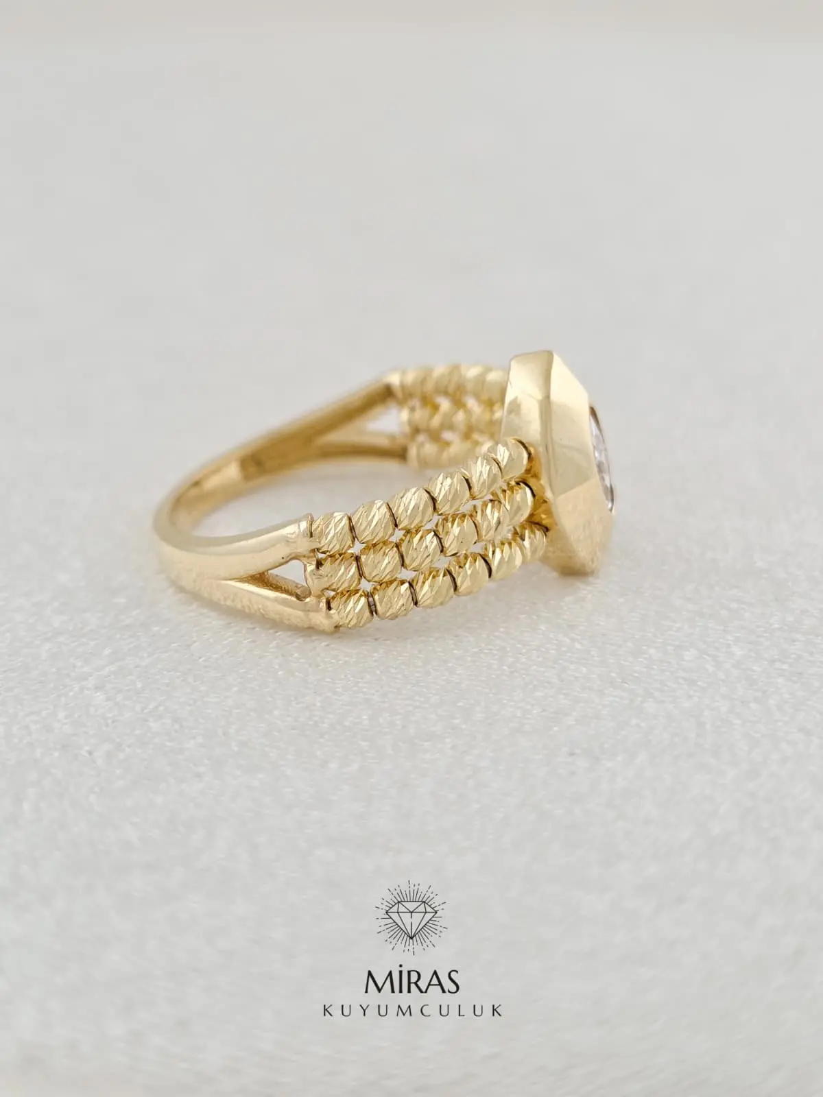 14 Ayar Altın - Taşlı Dorika Spor Yüzük - K14YZK363