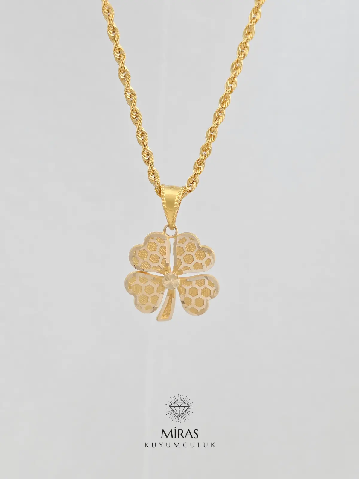 14 Ayar Altın - Yonca Kolye Ucu - 14KU358