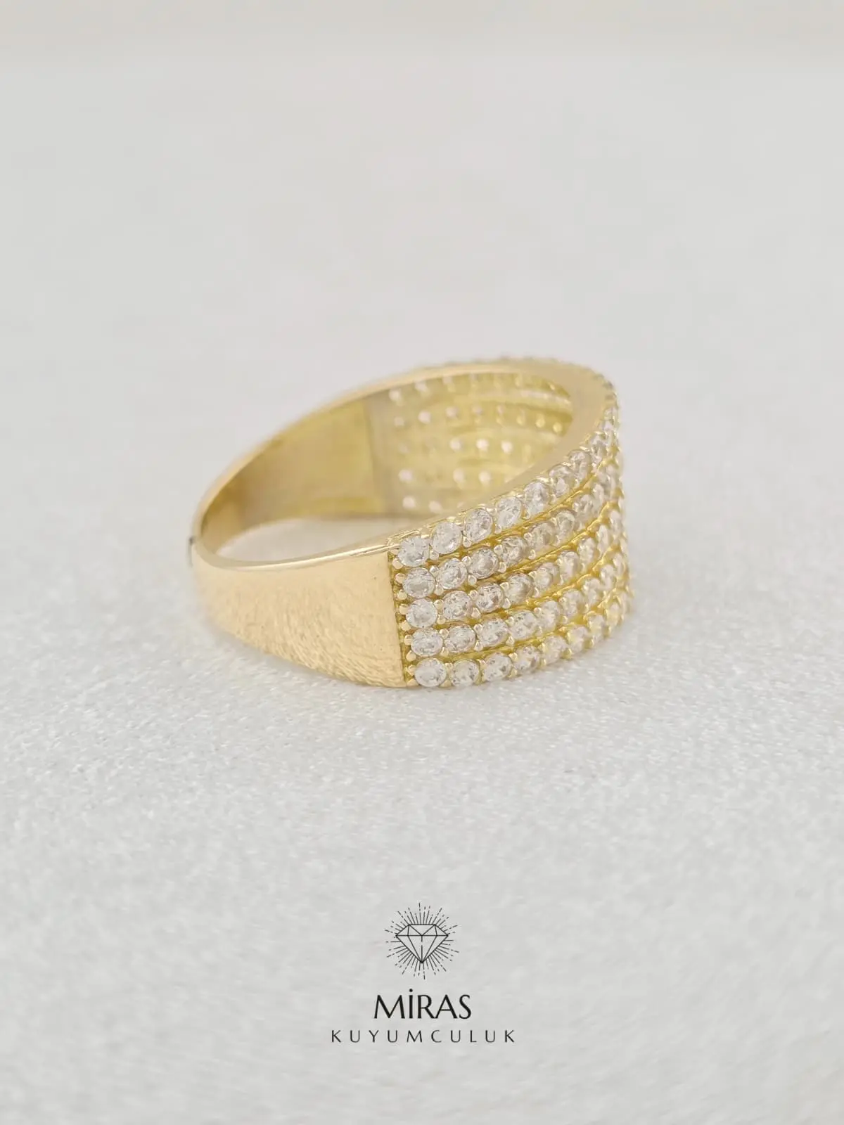 14 Ayar Altın - Beş Sıra Taşlı Fantezi Yüzük - 14YZK978
