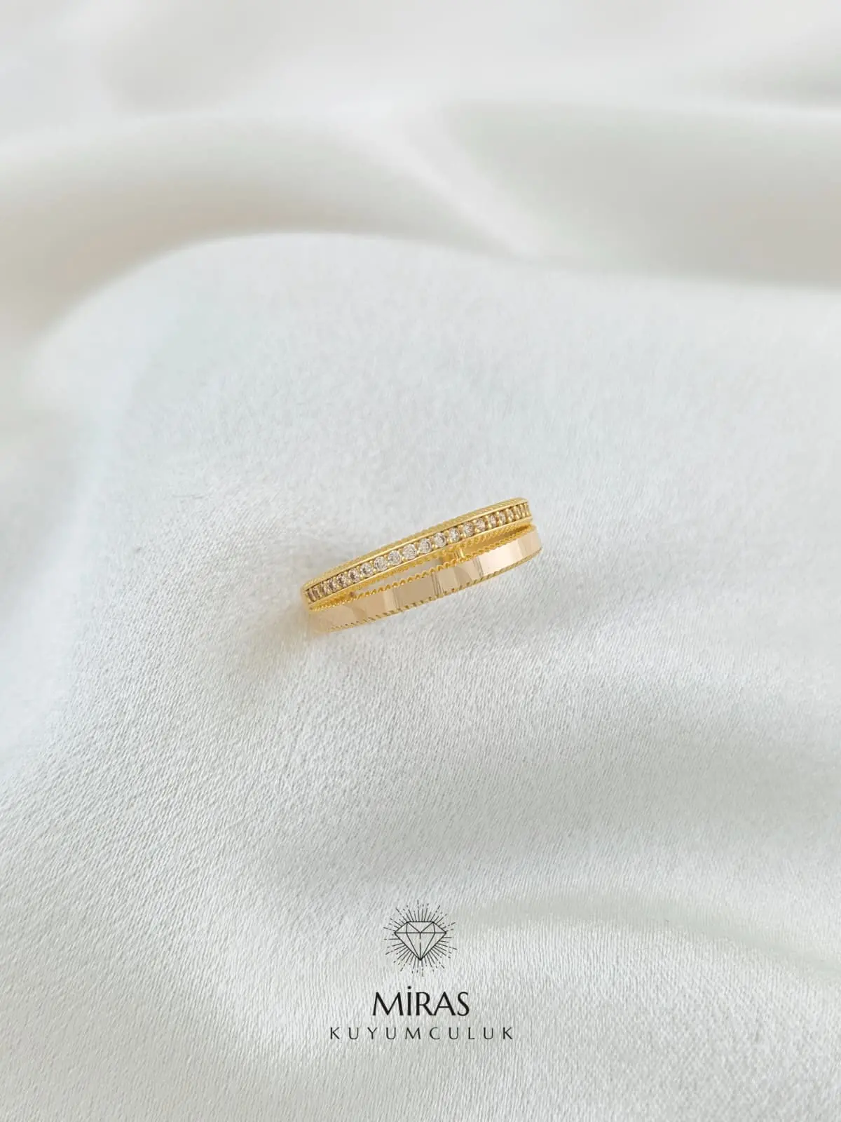14 Ayar Altın - İki Sıra Taşlı Ajda Yüzük -14YZK984