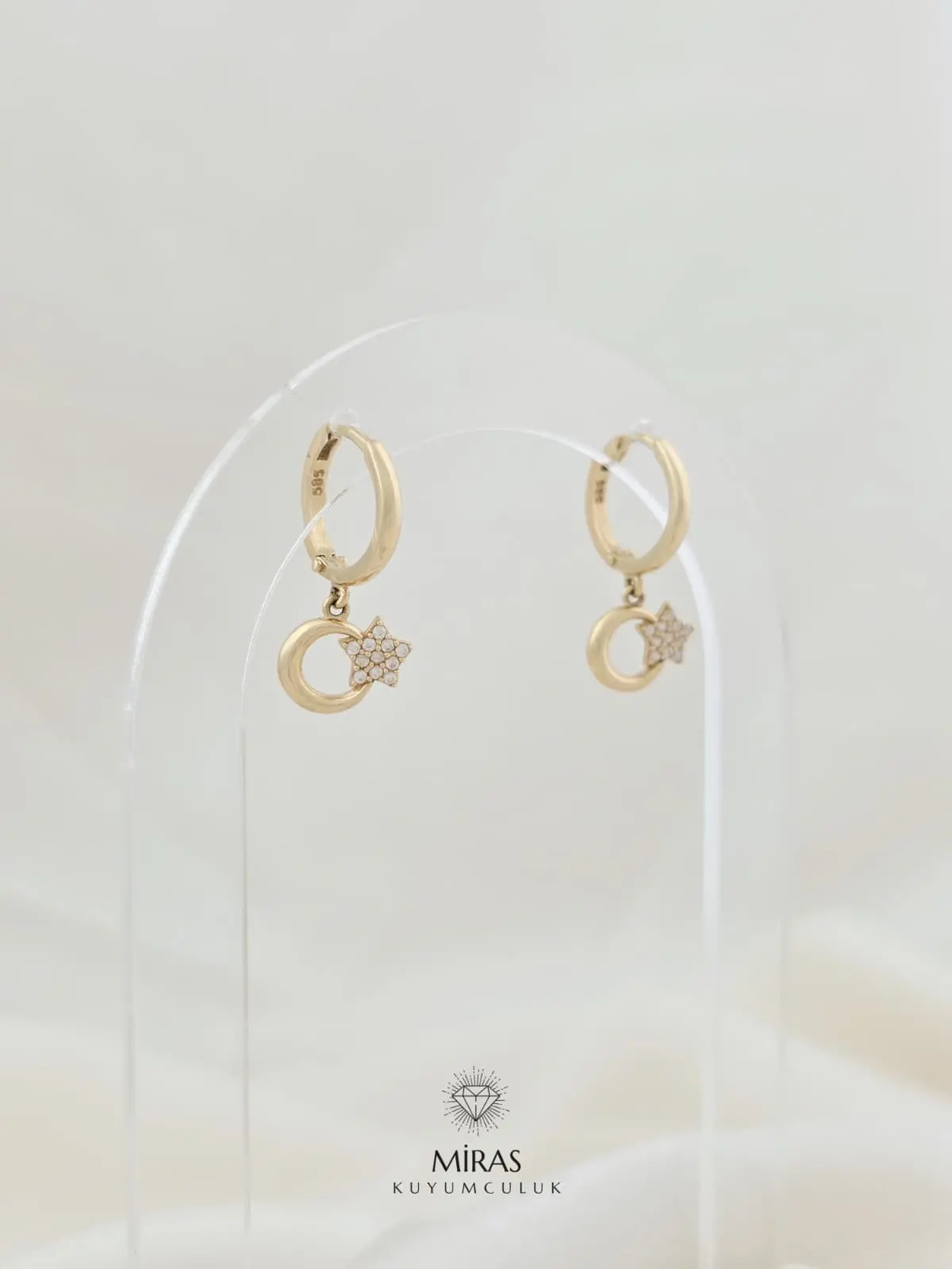 14 Ayar Altın - Taşlı Ay-Yıldız Sallantılı Küpe - 14KP972