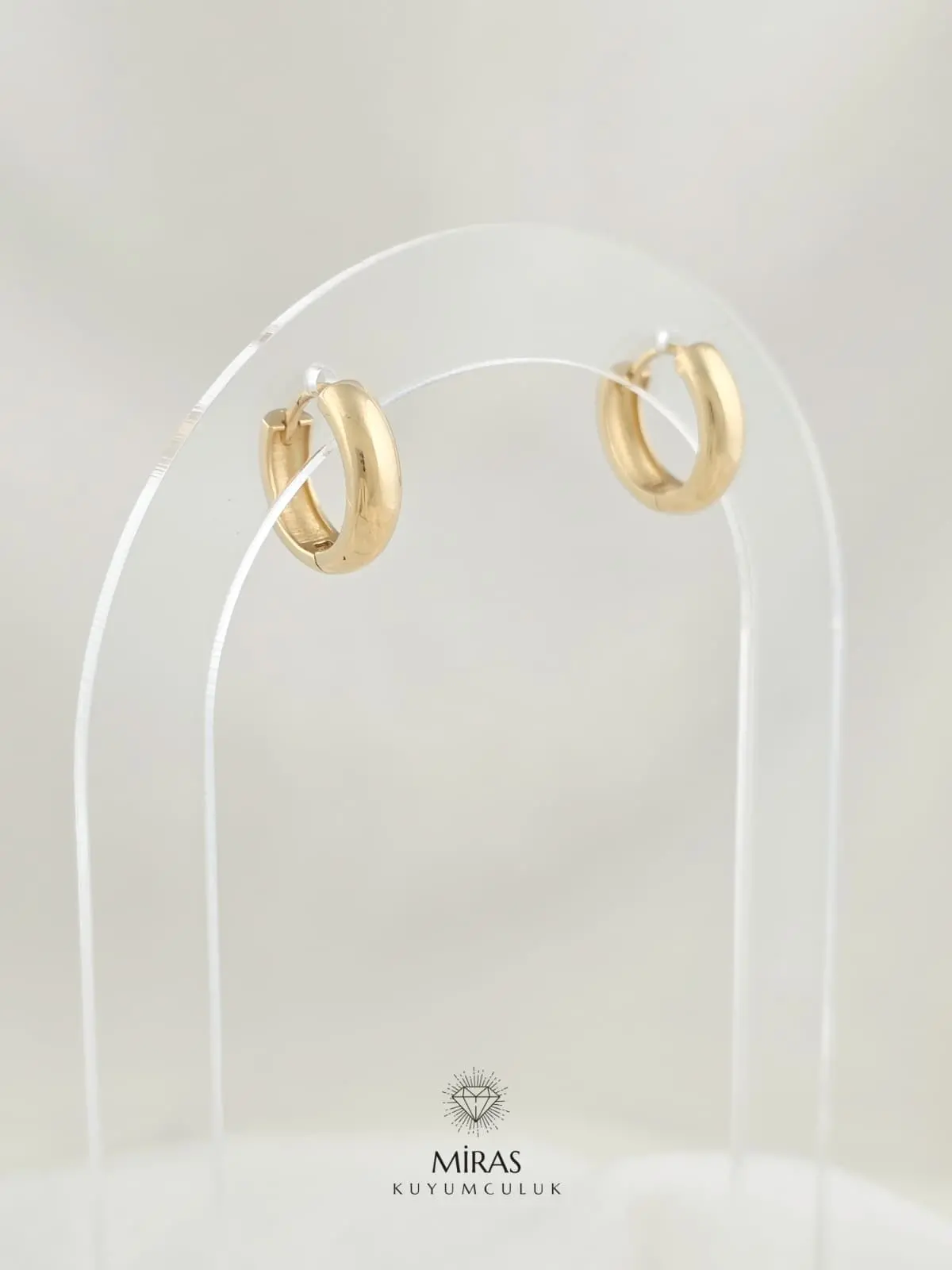 14 Ayar Altın -  Klasik Bobmeli Halka Küpe - K14KP302