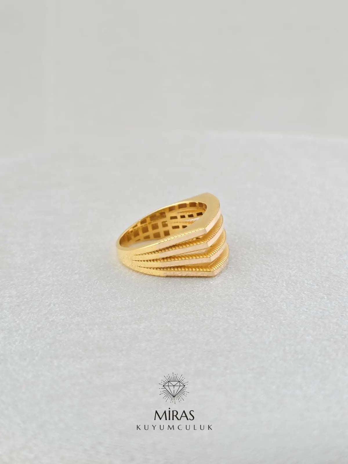 14 Ayar Altın - Dört Sıra Ajda Yüzük - 14YZK904