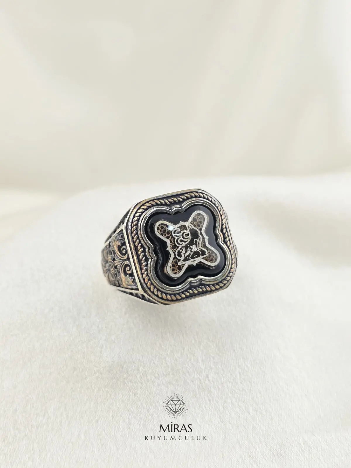 Bozkurt & Üç Hilal İşlemeli Erkek Gümüş Yüzük - HSG28