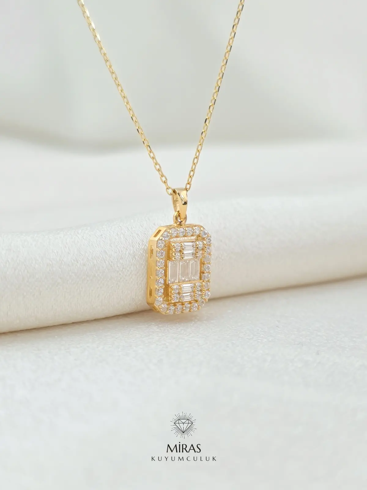 14 Ayar Altın - Klasik Baget Kolye - 14KLY661