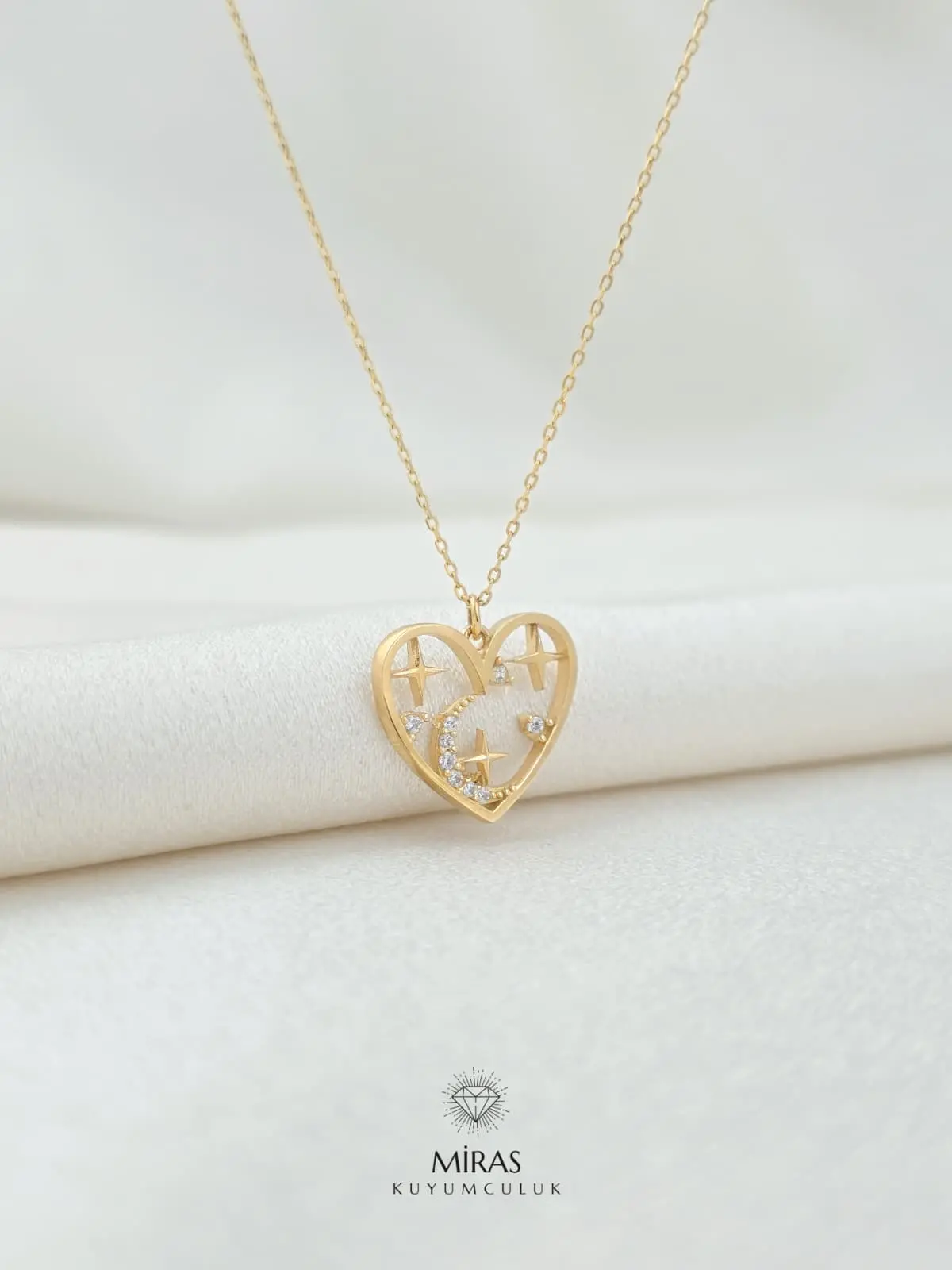 14 Ayar Altın - Taşlı Ay Yıldız Motifli Kalp Kolye - K14KLY56