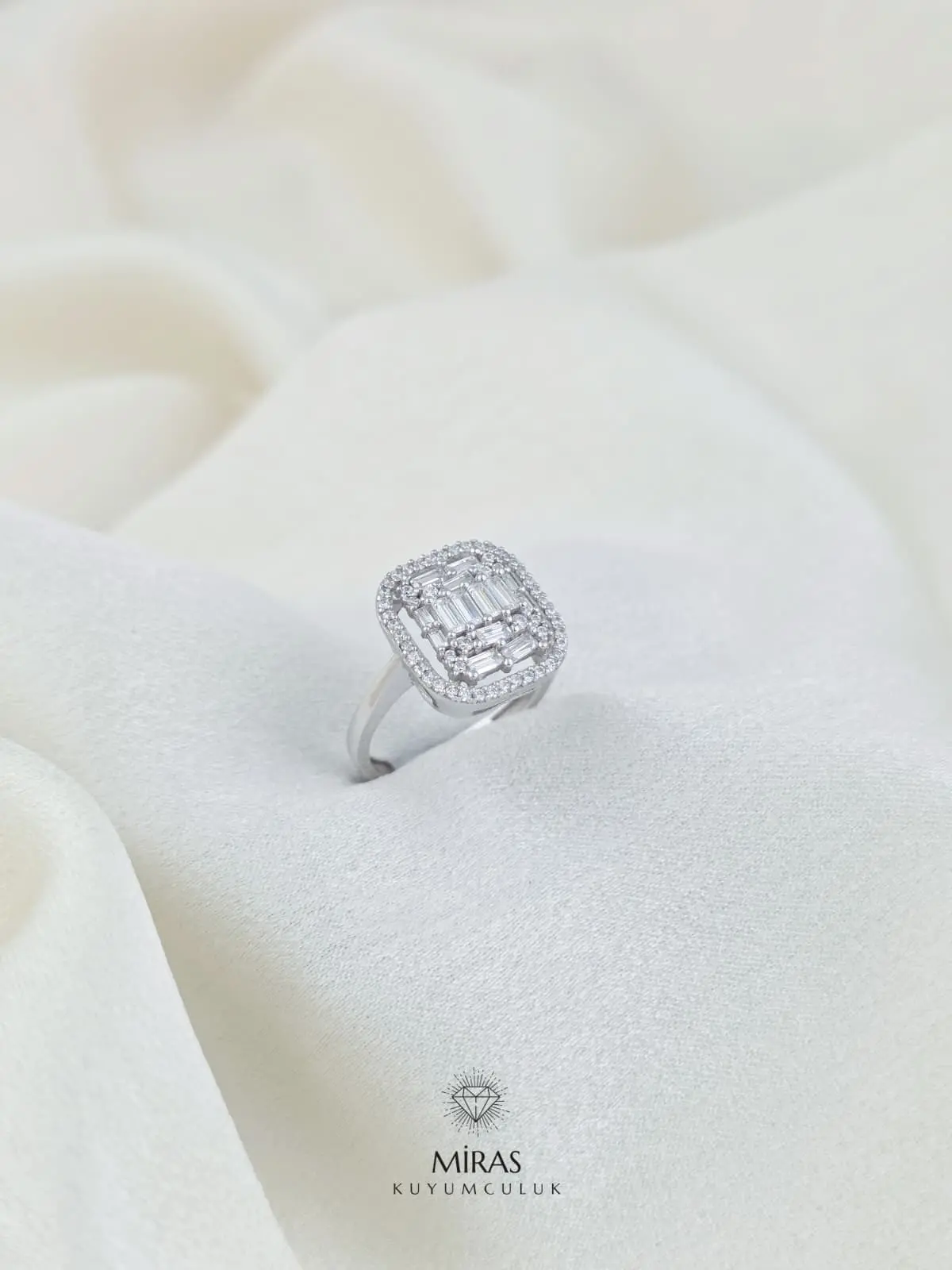 14 Ayar Altın - Baget Yüzük - K14YZK318