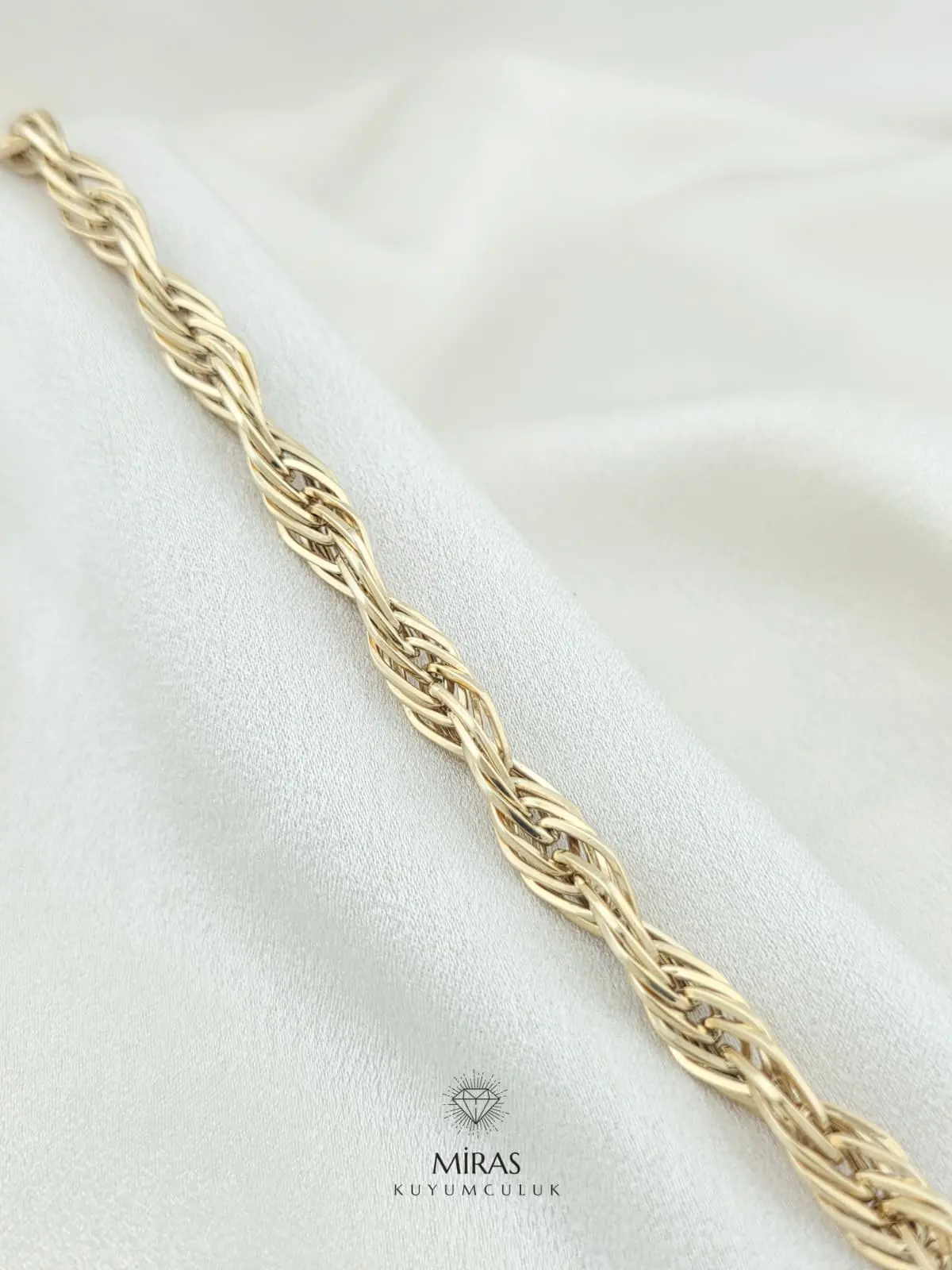 14 Ayar Altın - Geniş Burgu Bileklik - 14BLK1065