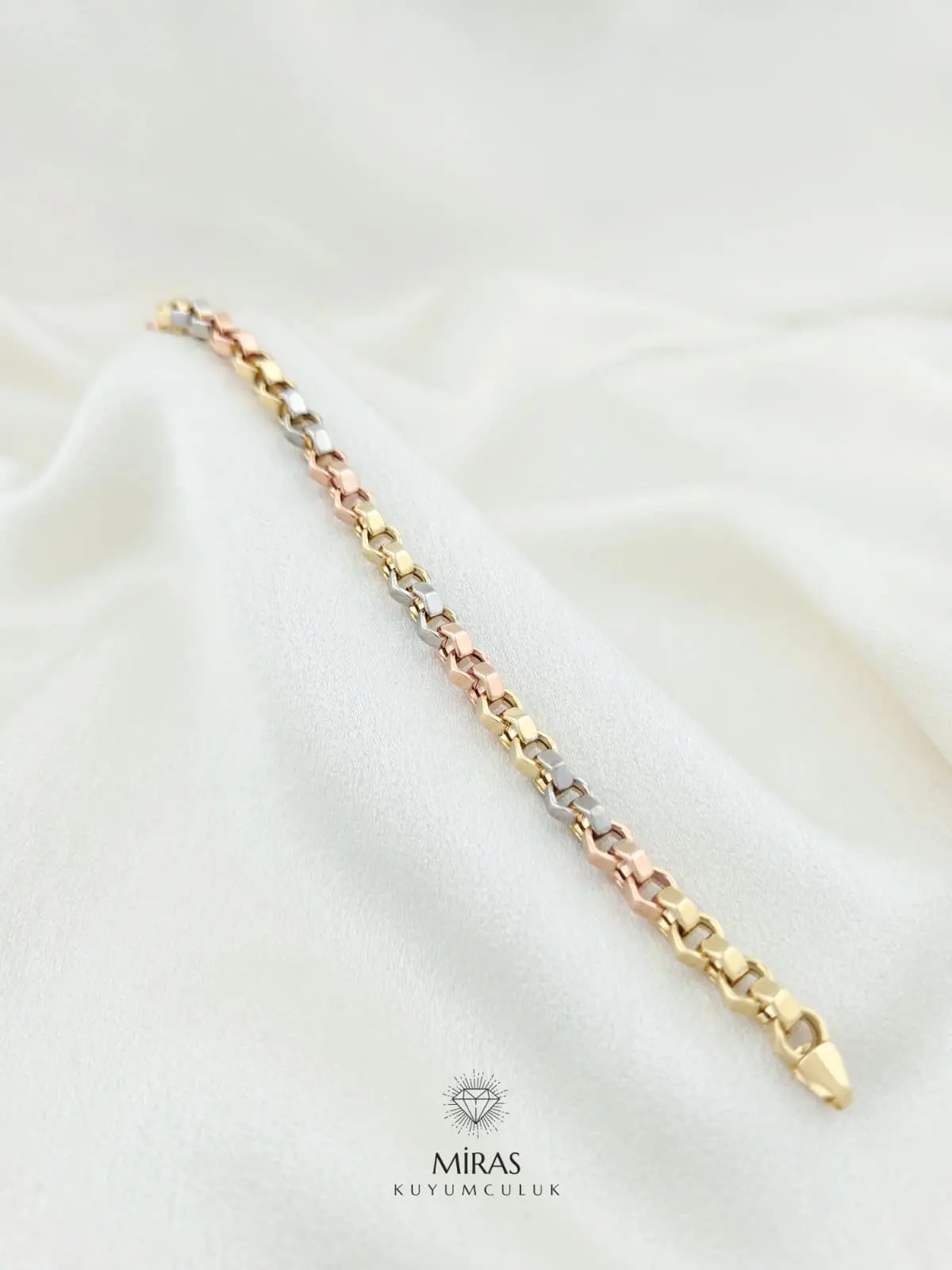 14 Ayar Altın - Üç Renkli Doc Bileklik - 14BLK1047