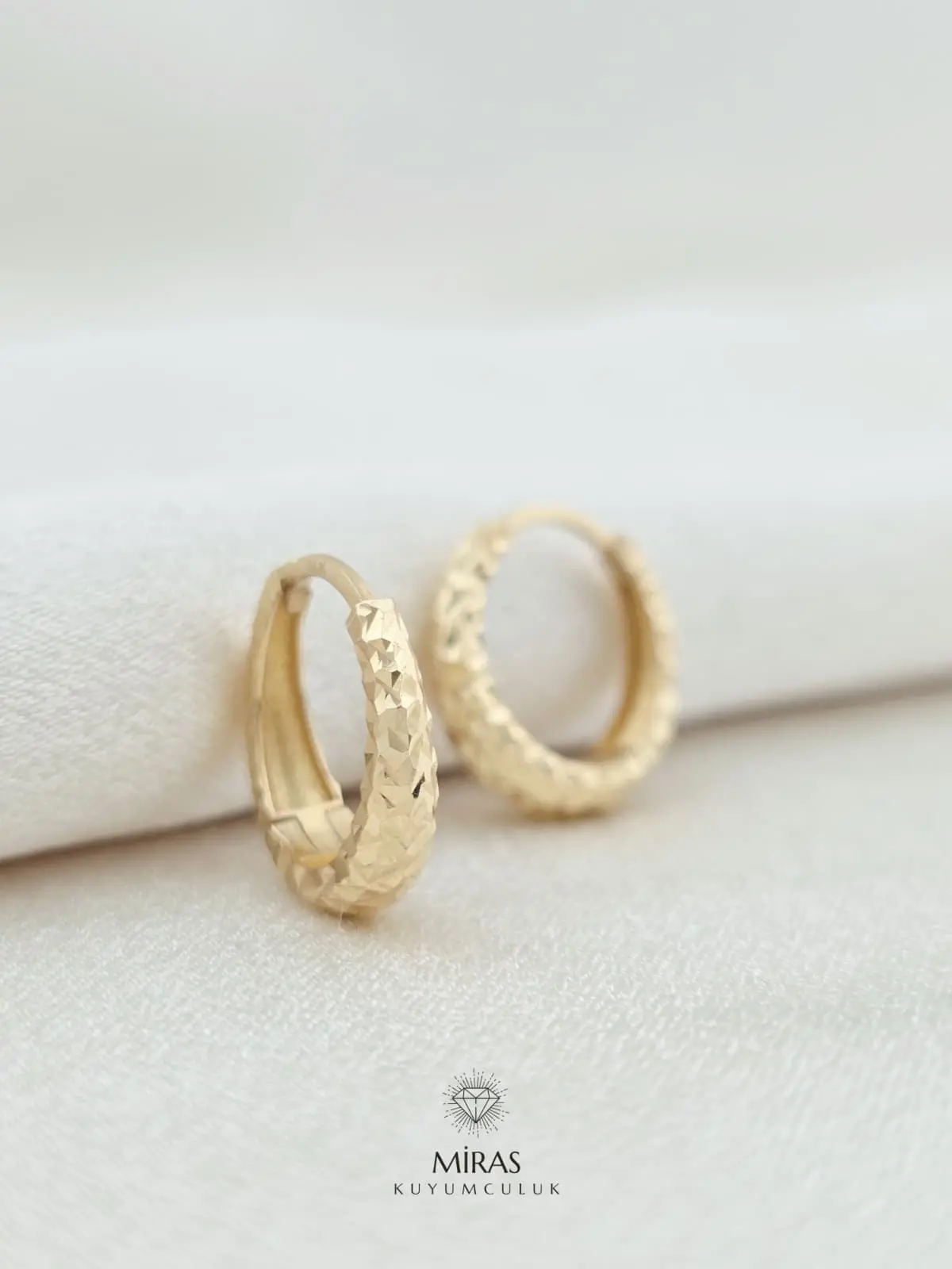 14 Ayar Altın - Lazer Kesim Süzme Halka Küpe - K14KP273